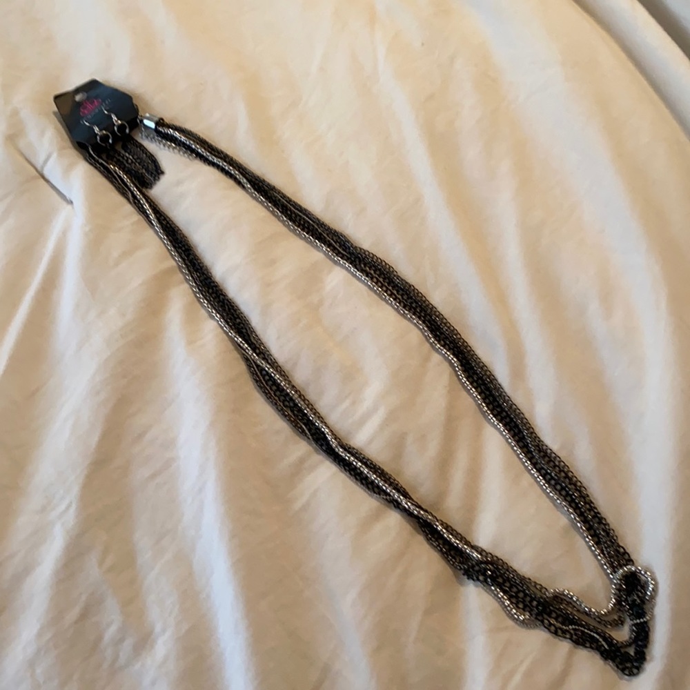 Paparazzi Necklace Earring Duo